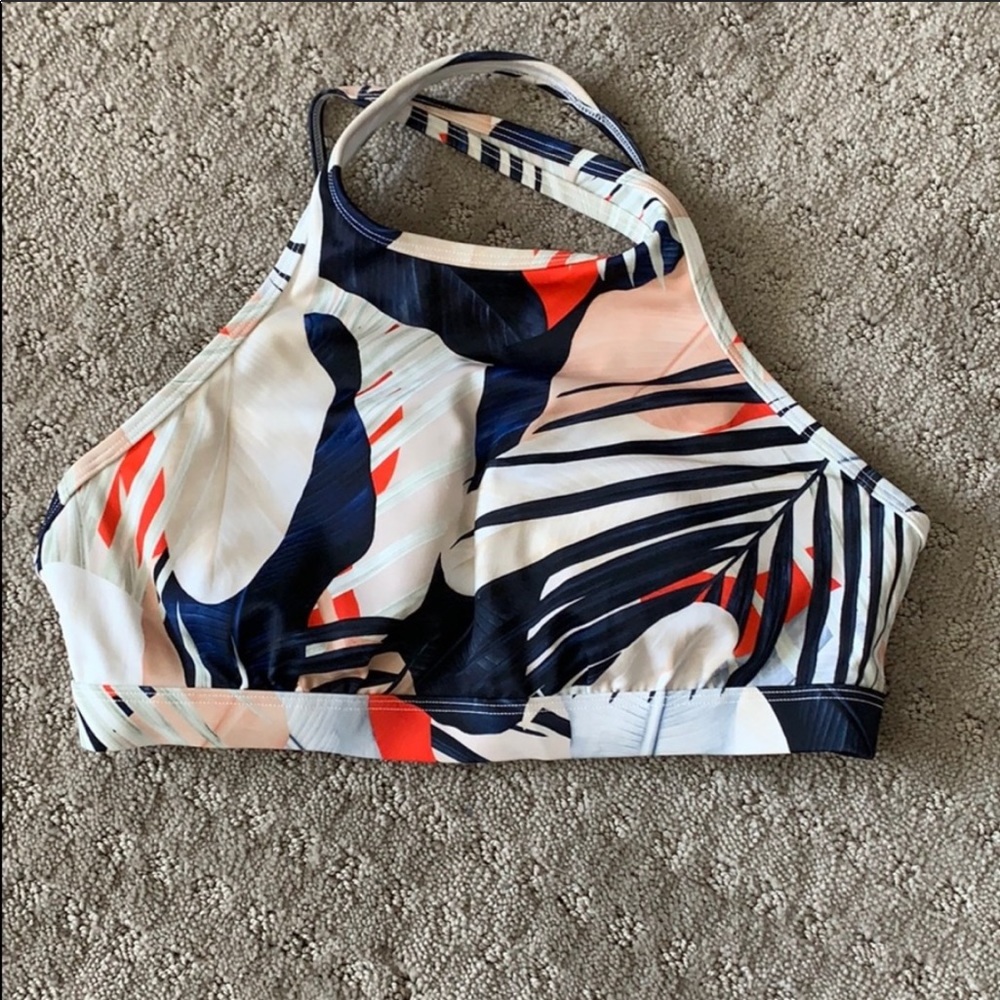 Athleta swim top size 34 B/C